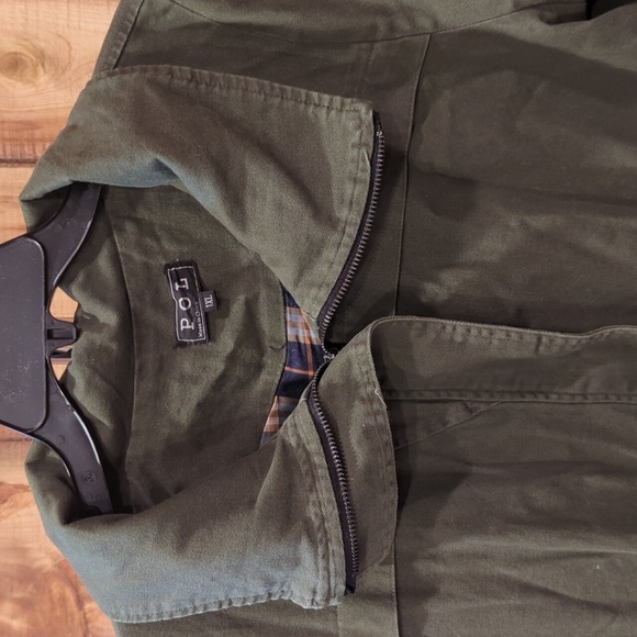 Modcloth POL Army Green Olive Jacket zipper closure - Picture 2 of 5